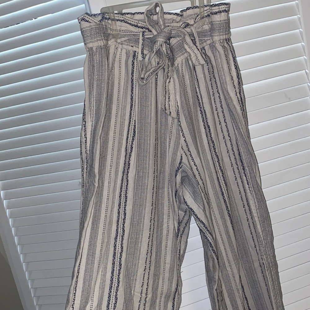 Size M Jolt Striped Paperbag Pants